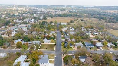 212 E Hackberry St unit 15R, Fredericksburg, TX 78624 - photo 7