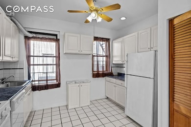 Acropolis Gardens unit 5-B, Astoria, NY 11105 - photo 6