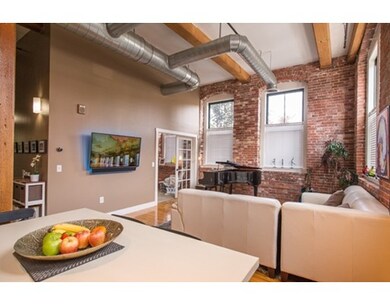 589 Essex St unit 101, Lynn, MA 01901 - photo 5