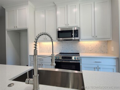 509 NE 5th Ave, Durant, OK 74701 - photo 6