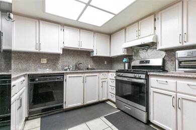 116 W Maple St unit 25, Glendale, CA 91204 - photo 5