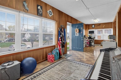 432 Vermont St, Waterloo, IA 50701 - photo 5