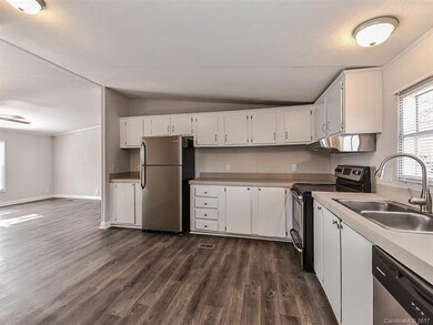 Well Laid Out Step Saver Kitchen