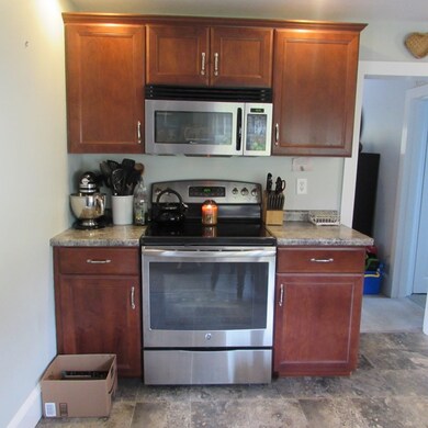 74 Smith Ln, Rockland, MA 02370 - photo 5