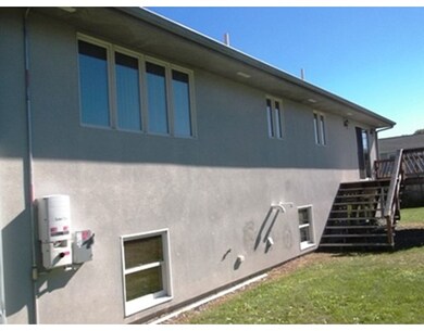 375 Dale St, Fall River, MA 02721 - photo 5