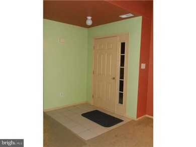 1426 Briarwood Dr, Williamstown, NJ 08094 - photo 3