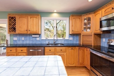 10 Heather Ln, Southborough, MA 01772 - photo 7