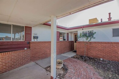 1202 Mckinley Ave, Alamogordo, NM 88310 - photo 2