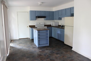 817 Littlejohn Ave, Jacksonville, NC 28546 - photo 7