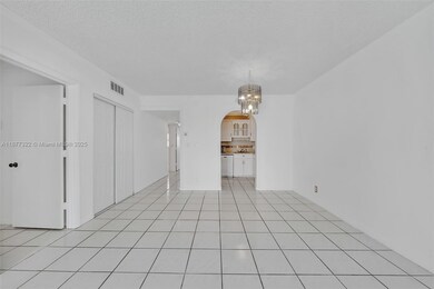 751 Pine Dr unit 209, Pompano Beach, FL 33060 - photo 6