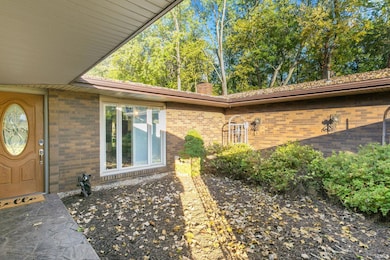 17555 Juday Lake Dr N, South Bend, IN 46635 - photo 3