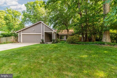 10407 Hollyoak Place, Fairfax, VA 22032 - photo 5