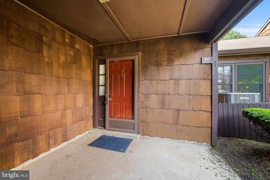 10 Hopkinson Ct unit 154, Chesterbrook, PA 19087 - photo 5