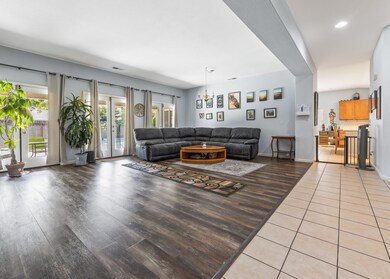 3347 W Tyler Ave Visalia CA-large-004-00