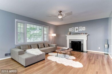 8915 Captains Row, Alexandria, VA 22308 - photo 5