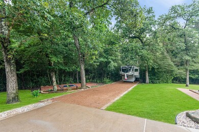 9002 Deer Lodge Rd, Magnolia, TX 77354 - photo 5