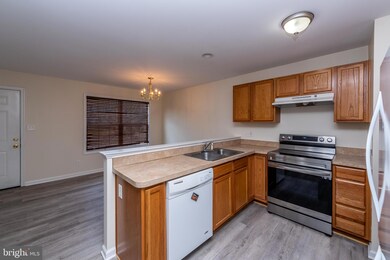 24 Sanford Dr, Bunker Hill, WV 25413 - photo 5