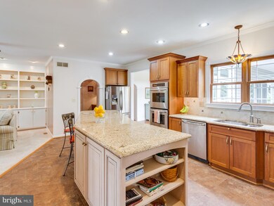 70 Gina Ct, Sykesville, MD 21784 - photo 3