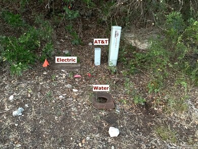 11231 Lago Vista, Helotes, TX 78023 - photo 2