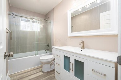 mls_R 2010 Radnor Road 0006