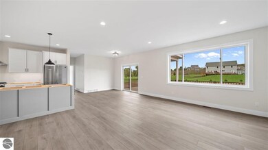 7827 E Longbranch Cir, Traverse City, MI 49684 - photo 3