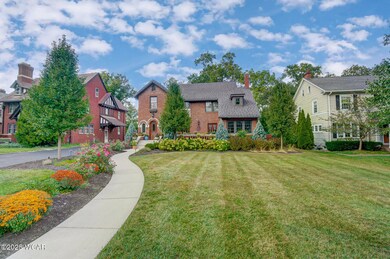 1454 W Market (5)