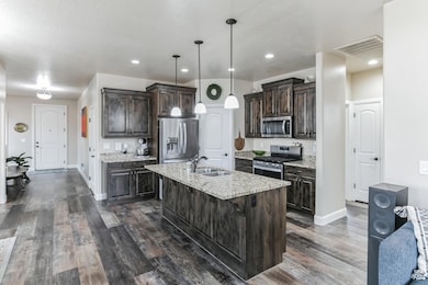 533 N Creek Ridge Cir, Washington, UT 84780 - photo 3