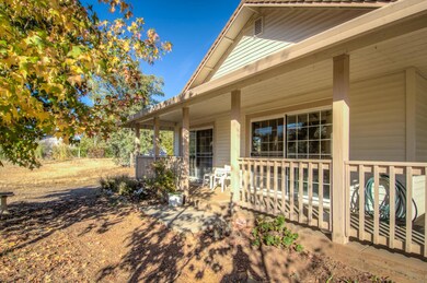 3 Side porch