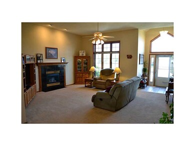 Living Room-L1.