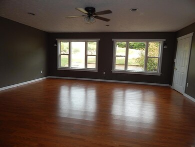 14344 Torpedo Dr, Saint Robert, MO 65584 - photo 5