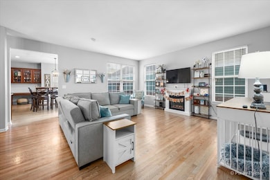 279 Garden Dr, Elgin, IL 60124 - photo 7