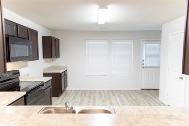 3302 Sonoma Trail, Ennis, TX 75119 - photo 6