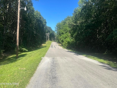 0 Renegade Mountain Pkwy unit 1305164, Crab Orchard, TN 37723 - photo 2