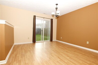 2635 Fraiser Fir Dr, Greenwood, IN 46143 - photo 7