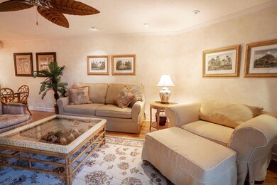 109 Living 4