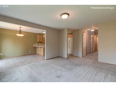 925 S River St unit 10, Newberg, OR 97132 - photo 5