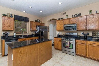 007_KITCHEN