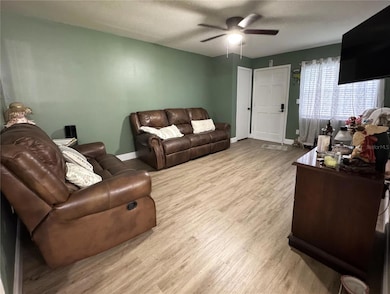 1211 Phillip St, Winter Springs, FL 32708 - photo 2