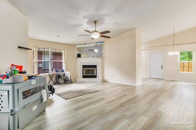 8004 Cayenne Way, Pensacola, FL 32526 - photo 2