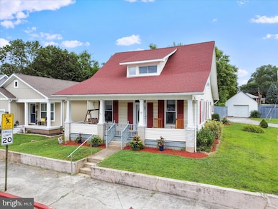 39 N Maple Ave, Smithsburg, MD 21783 - photo 3