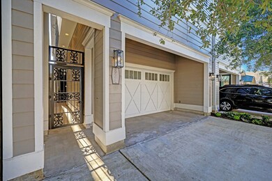 824 E 26th St, Houston, TX 77009 - photo 2