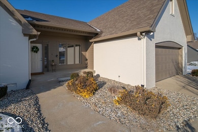 7300 Pymbroke Cir, Fishers, IN 46038 - photo 4