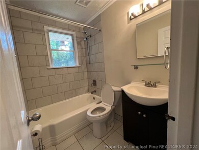 457 Mcbain Dr, Fayetteville, NC 28305 - photo 4