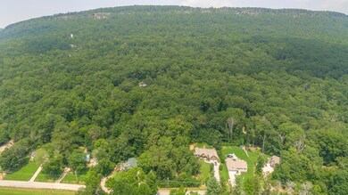 7917 Selcer Road-2