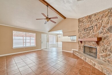 11402 Kirkwyn Dr, Houston, TX 77089 - photo 7