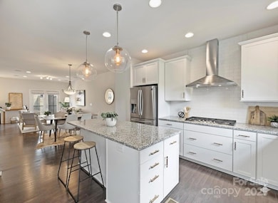 2727 Grand Union Way, Charlotte, NC 28209 - photo 2