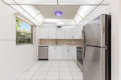 13250 SW 4th Ct unit 401G, Pembroke Pines, FL 33027 - photo 3