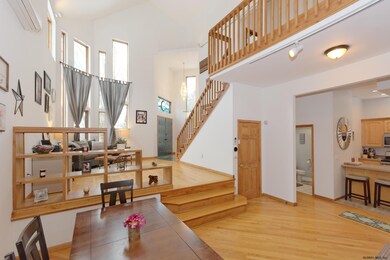 19 Smith Hill Rd, Troy, NY 12180 - photo 4