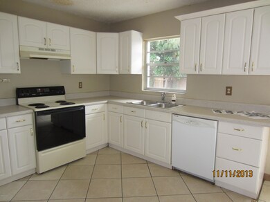 2526 Southover Dr NE, Palm Bay, FL 32905 - photo 4