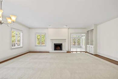 36 Sturbridge Ln, Greensboro, NC 27408 - photo 6